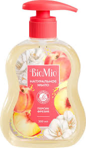 жидкое мыло BioMio с ароматом персика и фрезии.