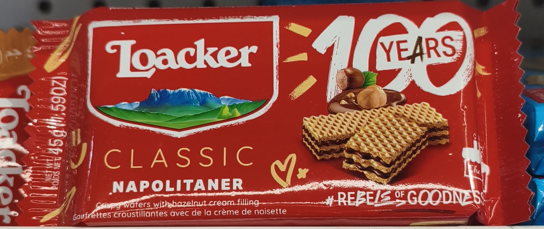 вафли Loacker Classic Napolitaner с ореховой начинкой.