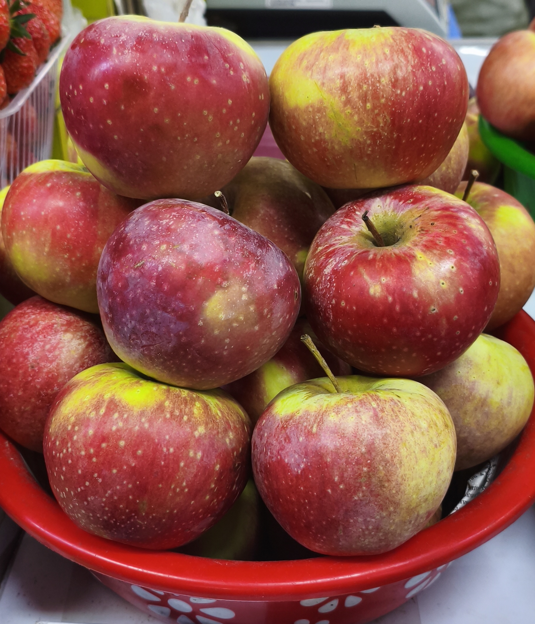 Яблоки "Апорт"