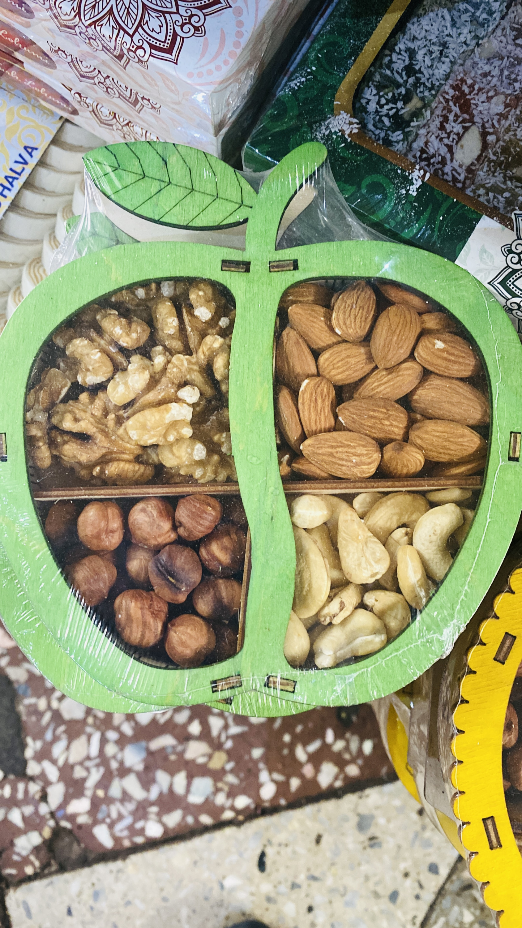 Маленький набор Орехов #3