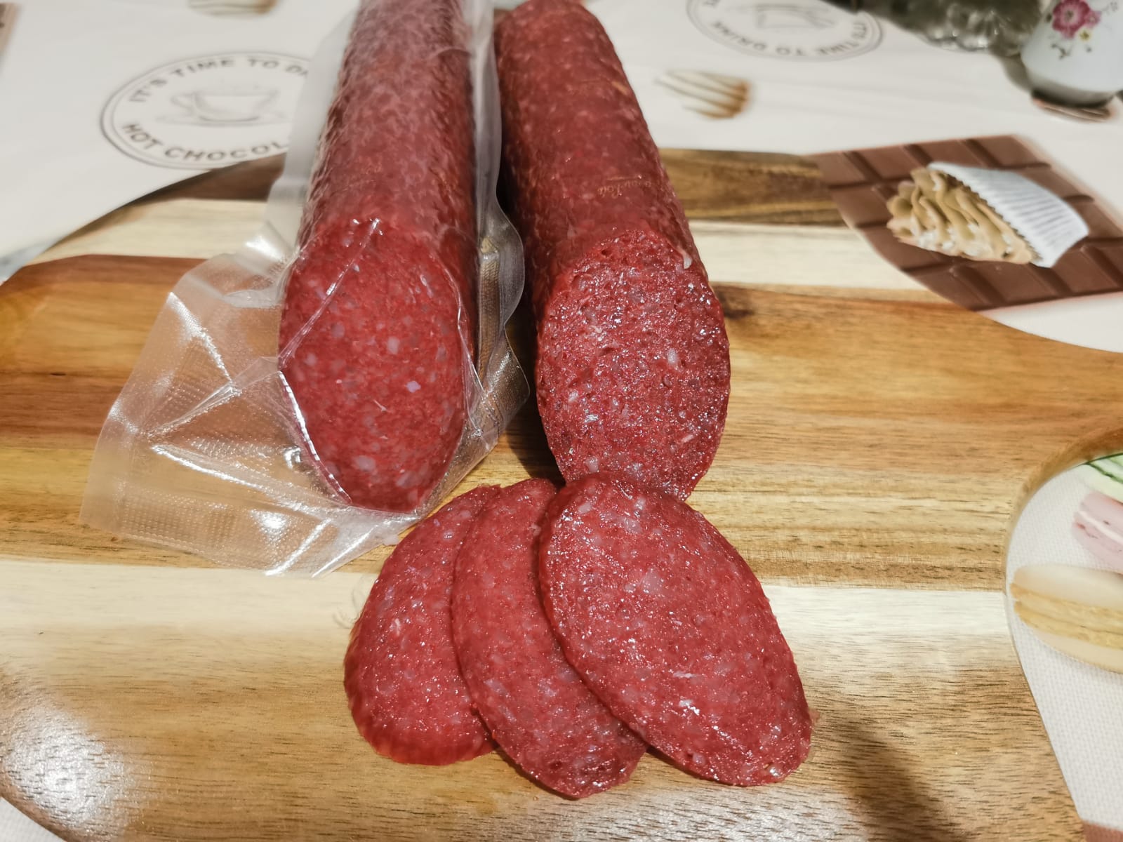 Колбаса салями говяжья сырокопчёная. 200гр