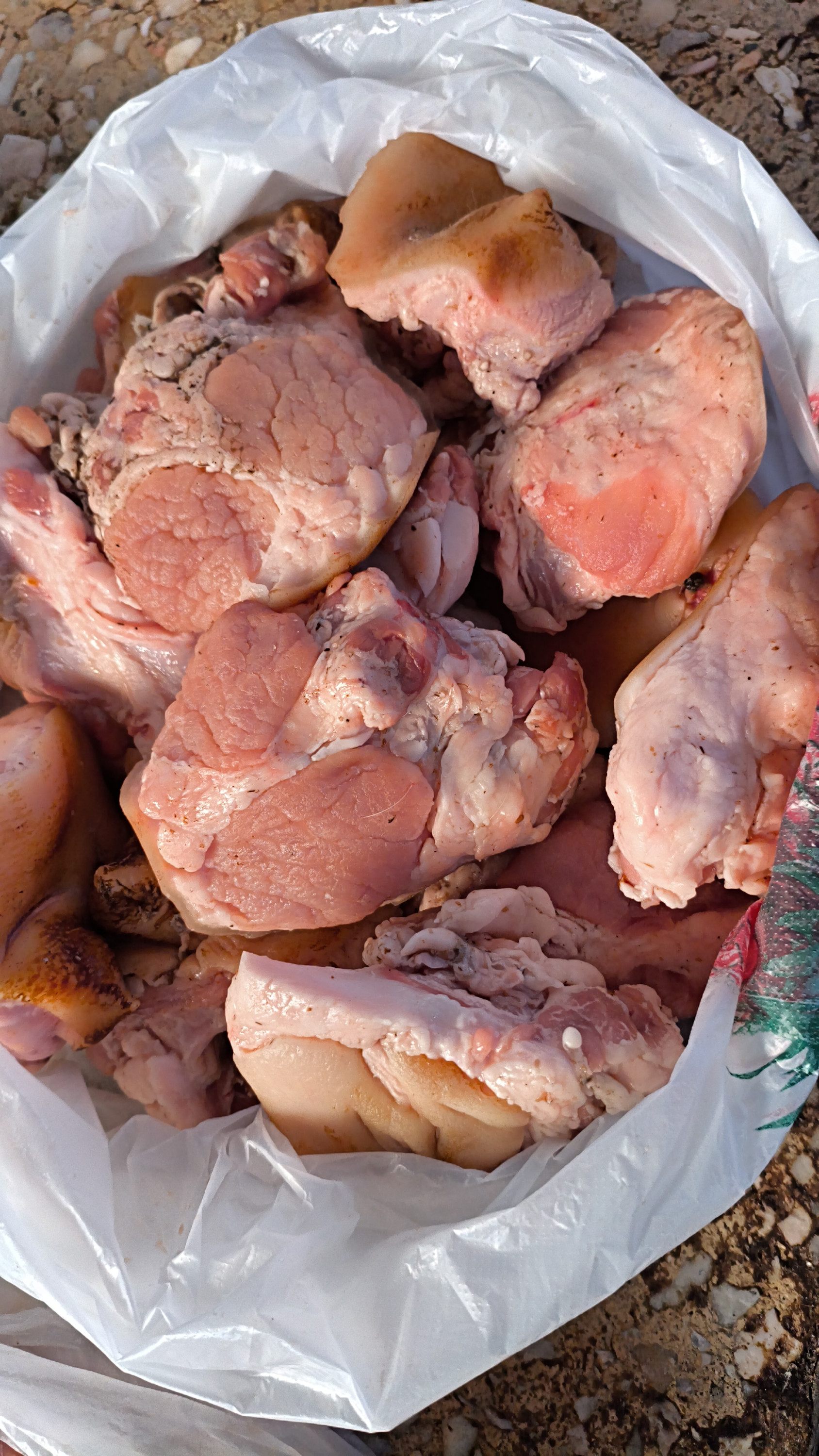 Свиные обрезки (окорок / задняя часть)