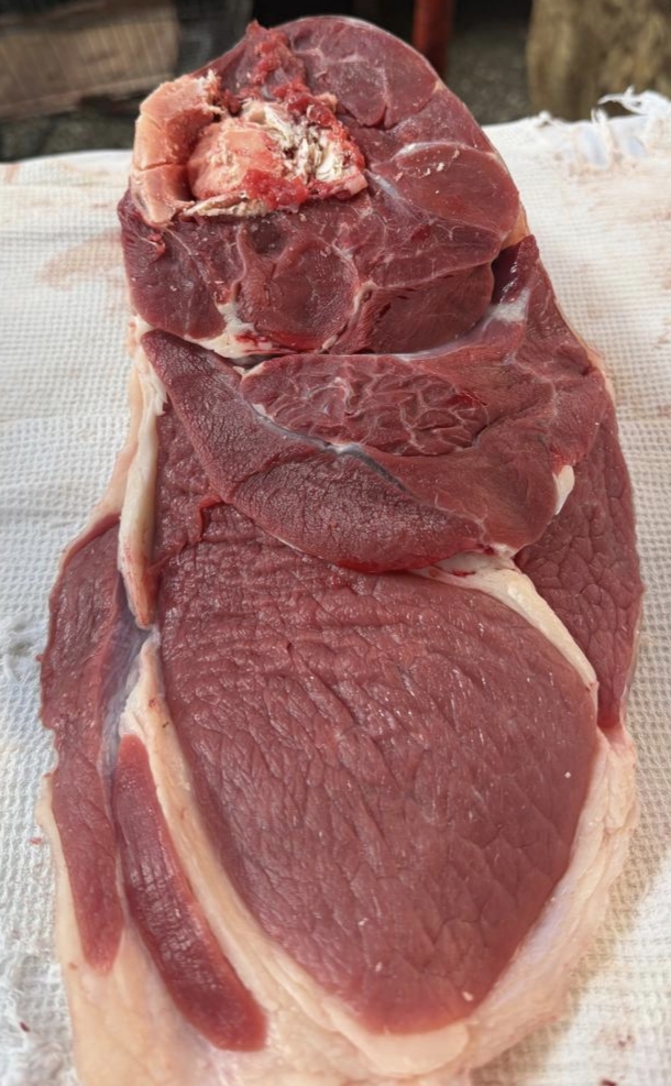 Говяжий 1 срез (задняя часть)от 2 кг