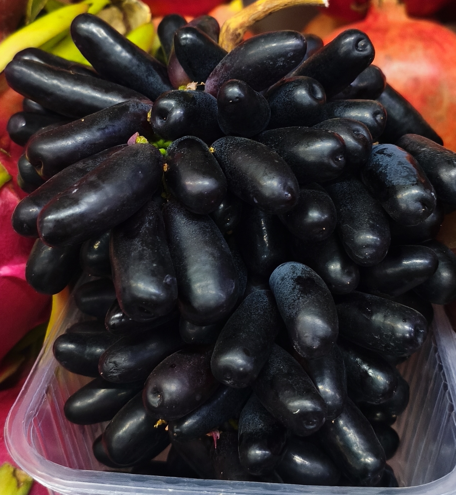 Виноград "Дамские пальчики)/1кг