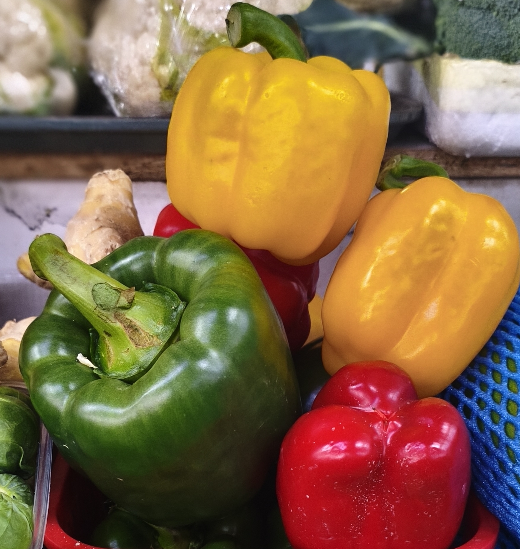 Перец Светофор. Цена указана за 1кг