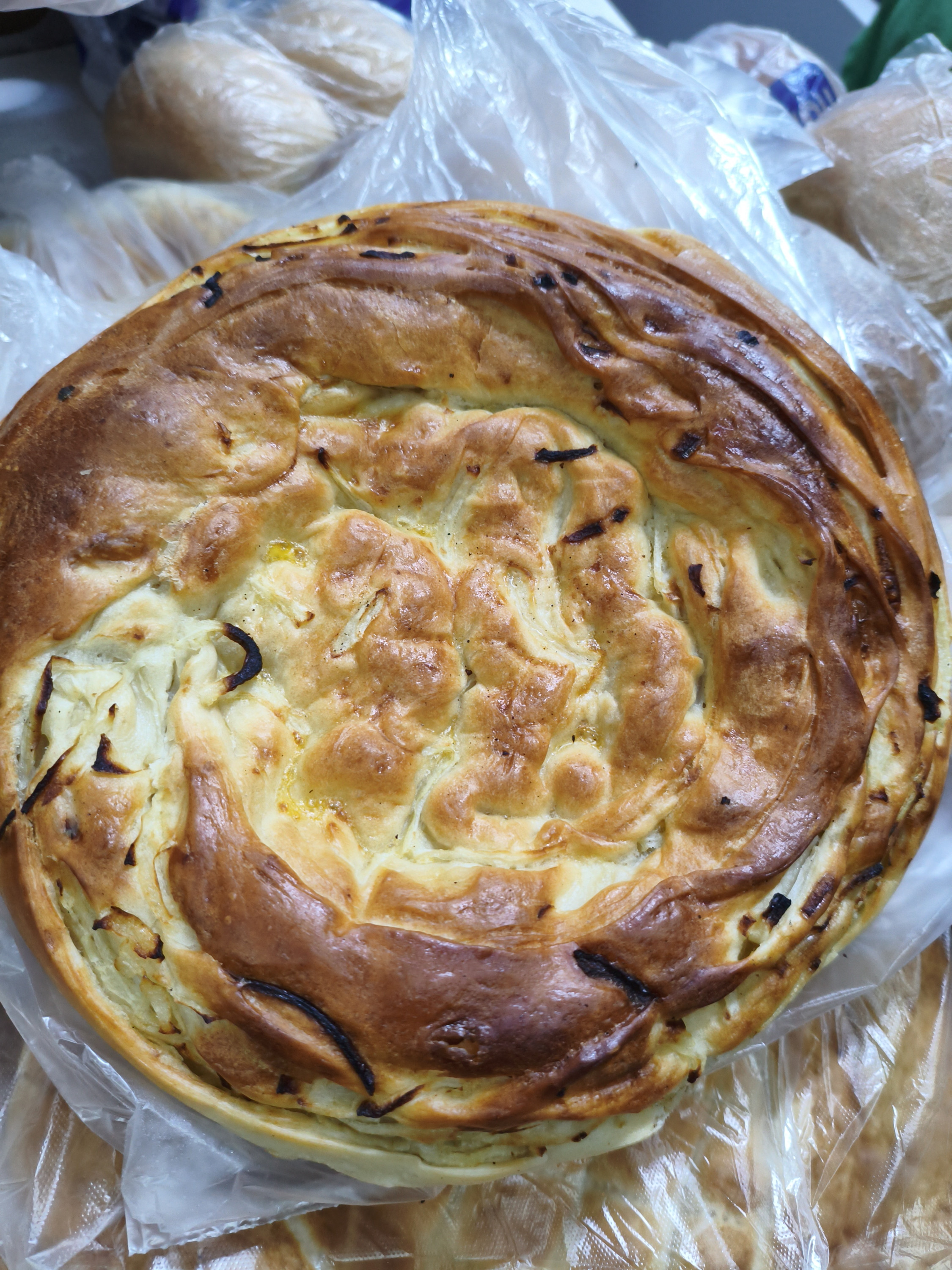 Лепешка с луком (маленькая)