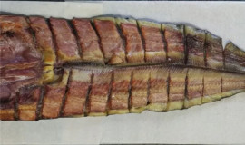 Сом холодного копчения. Цена указана за 100гр