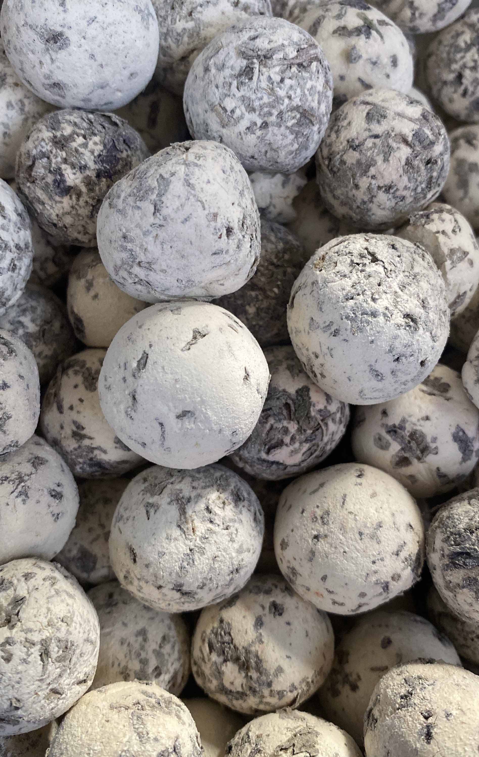 Курт сухой с базиликом домашний. 200гр