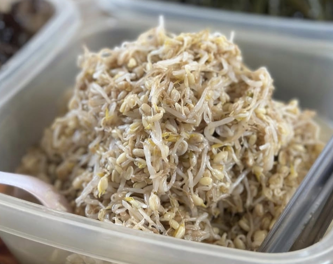 Салат Соевые ростки по корейски. 250гр