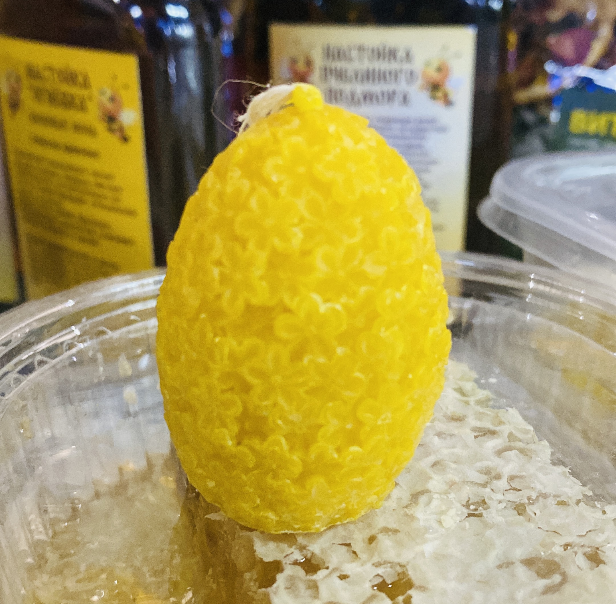 Свеча «Бомбочка» из натурального воска