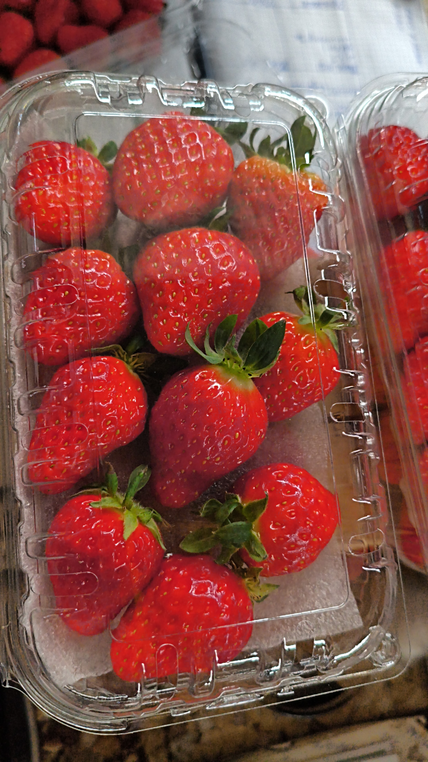 Клубника свежая. Пачка ~125гр