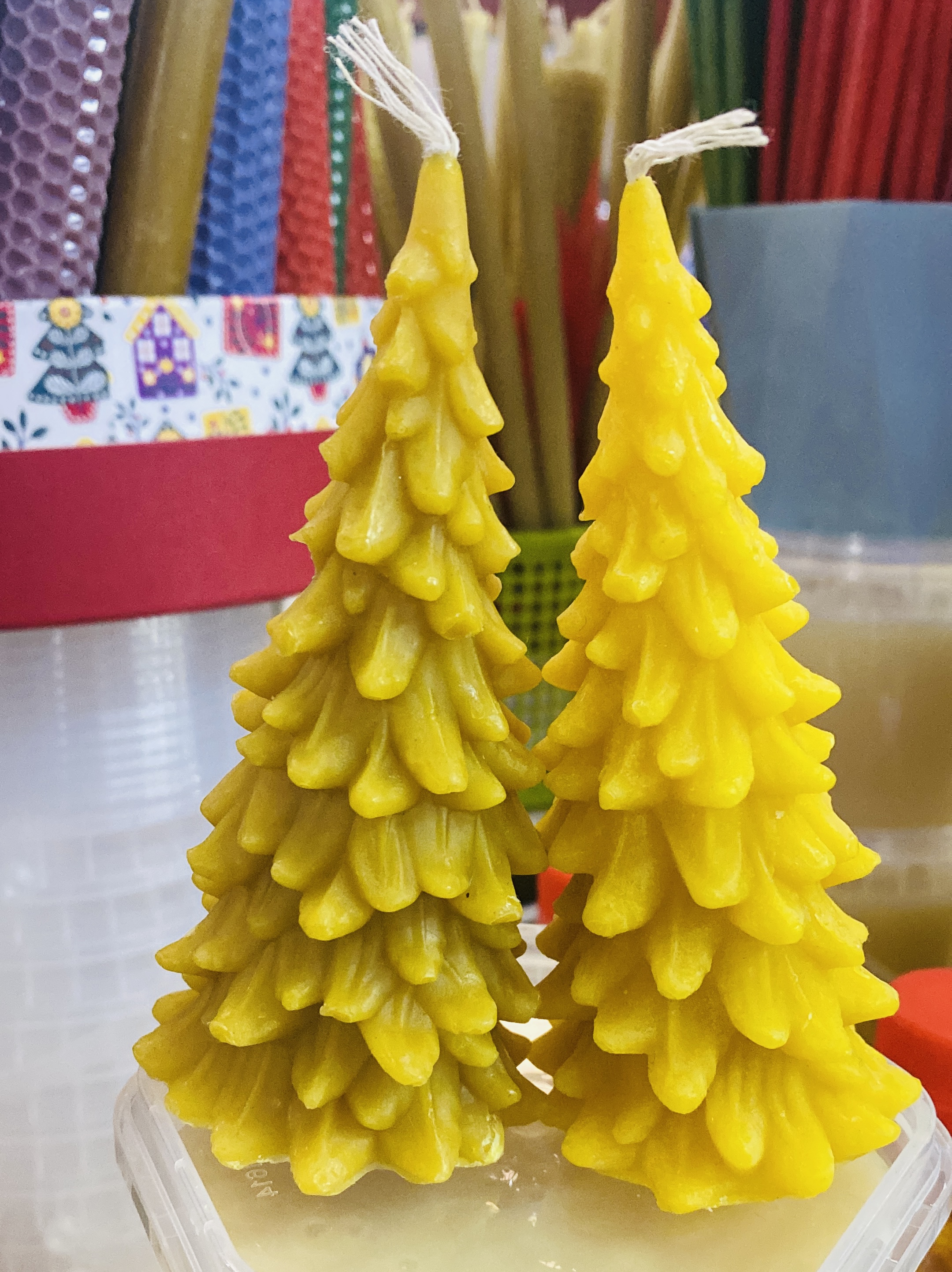 Свеча «Ёлочка» из натурального воска