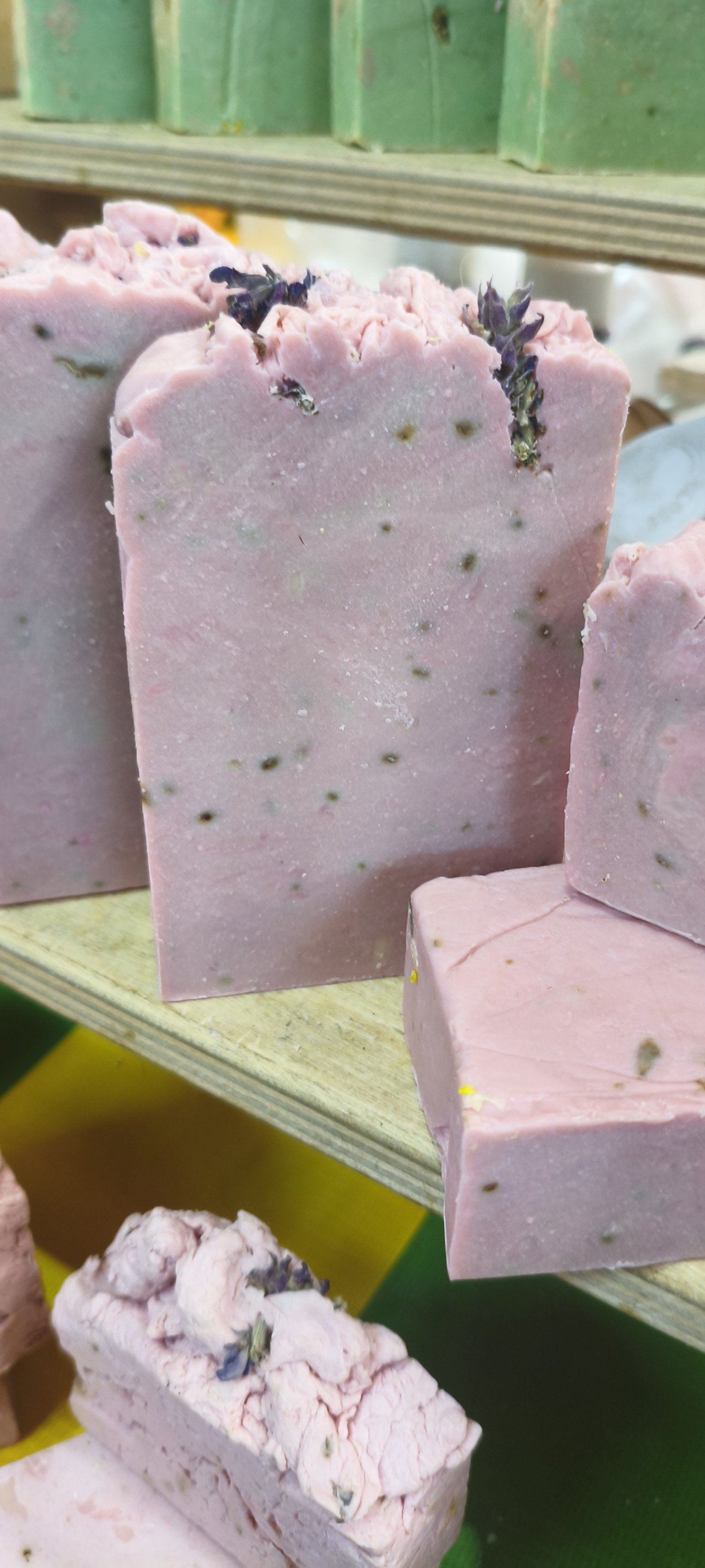 Мыло ручной работы с козьего молока( шалфей , лаванда)