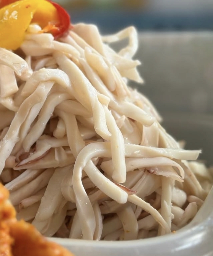 Салат мясо кальмара по корейски. 250гр